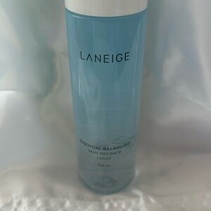 LANEIGE Essential Balancing Skin Refiner Light - Soft Blue
